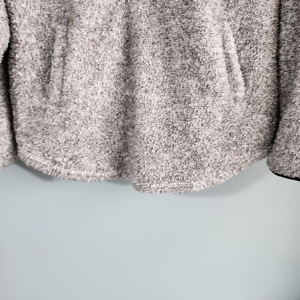 Maurices Plus Size Gray Buffalo Plaid Yoke Snap Front Sherpa Pullover Sweatshirt - Picture 3 of 12